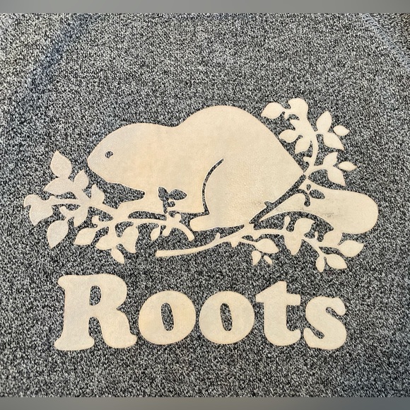 Salt and Pepper Roots Kanga Hoodie - Picture 7 of 10